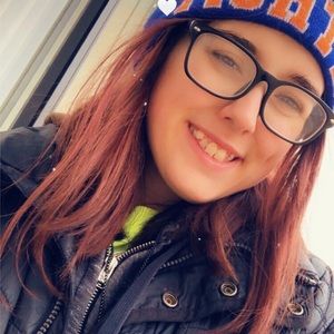 Meet your Posher, Ashley